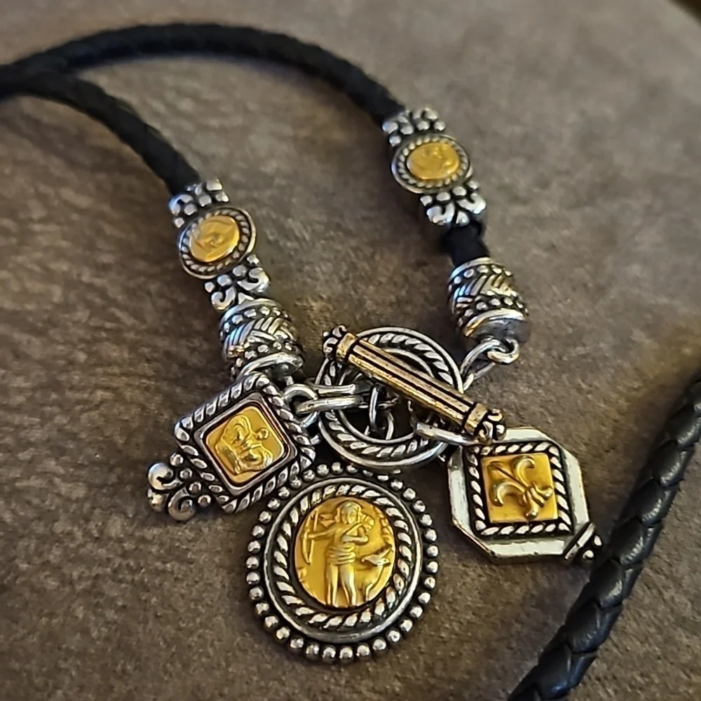 BRIGHTON 1990s Greek Mythology Cherub Fleur-de-lis Crown Charm Necklace Belt